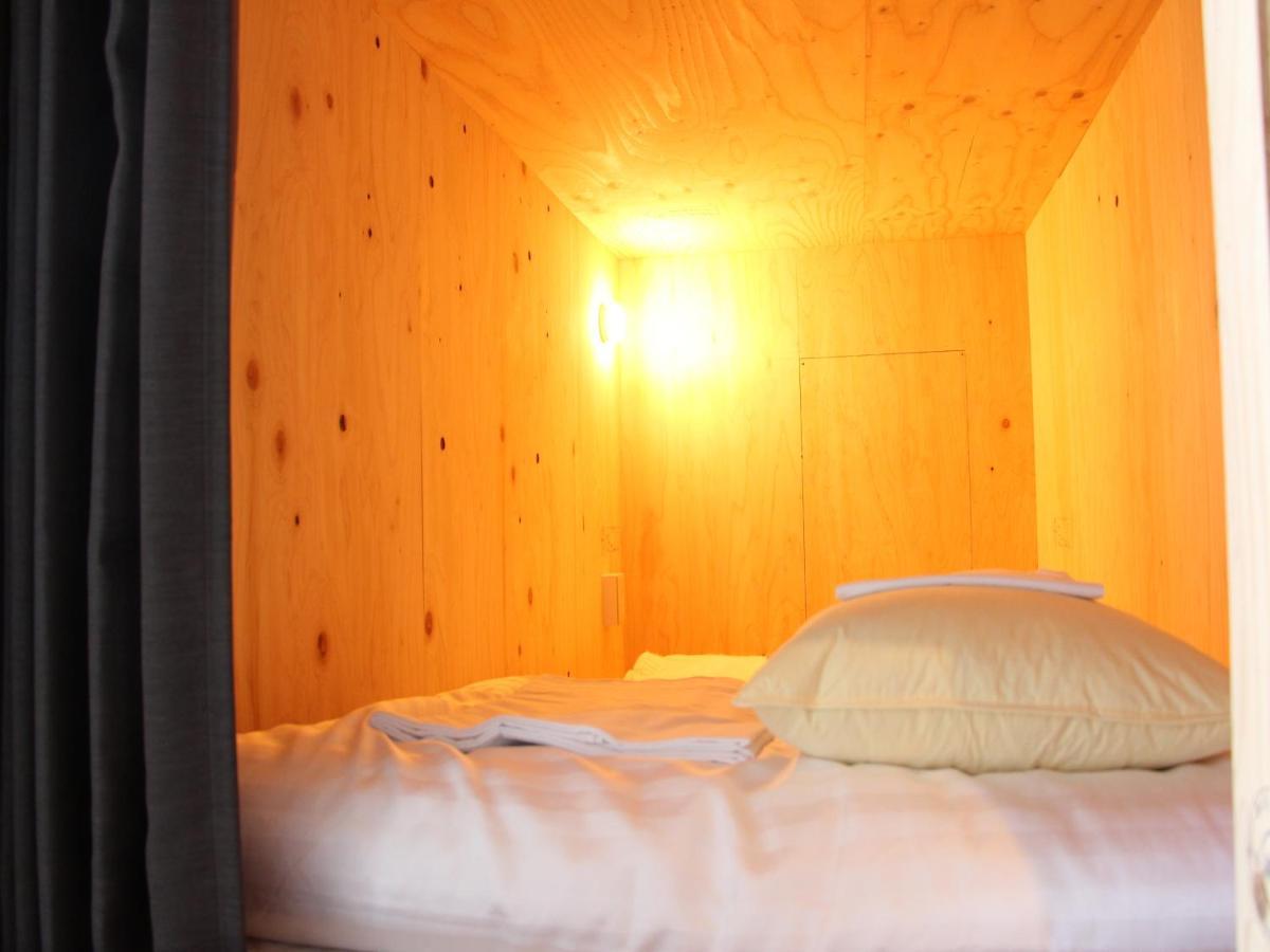 Travel&Book Hotel Hulatoncabin Takamatsu Exterior photo
